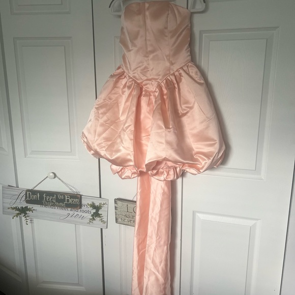 Elegant Pink Strapless Dress - Picture 10 of 11